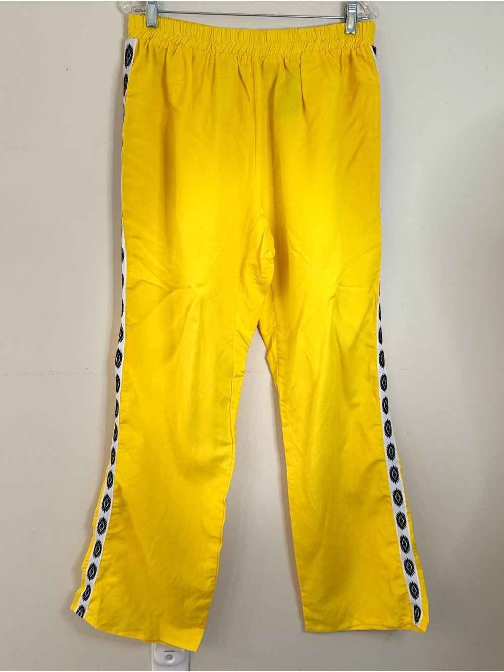 Ashley Stewart dandelion yellow elastic waist pants leg ribbon SZ 16 FLAW